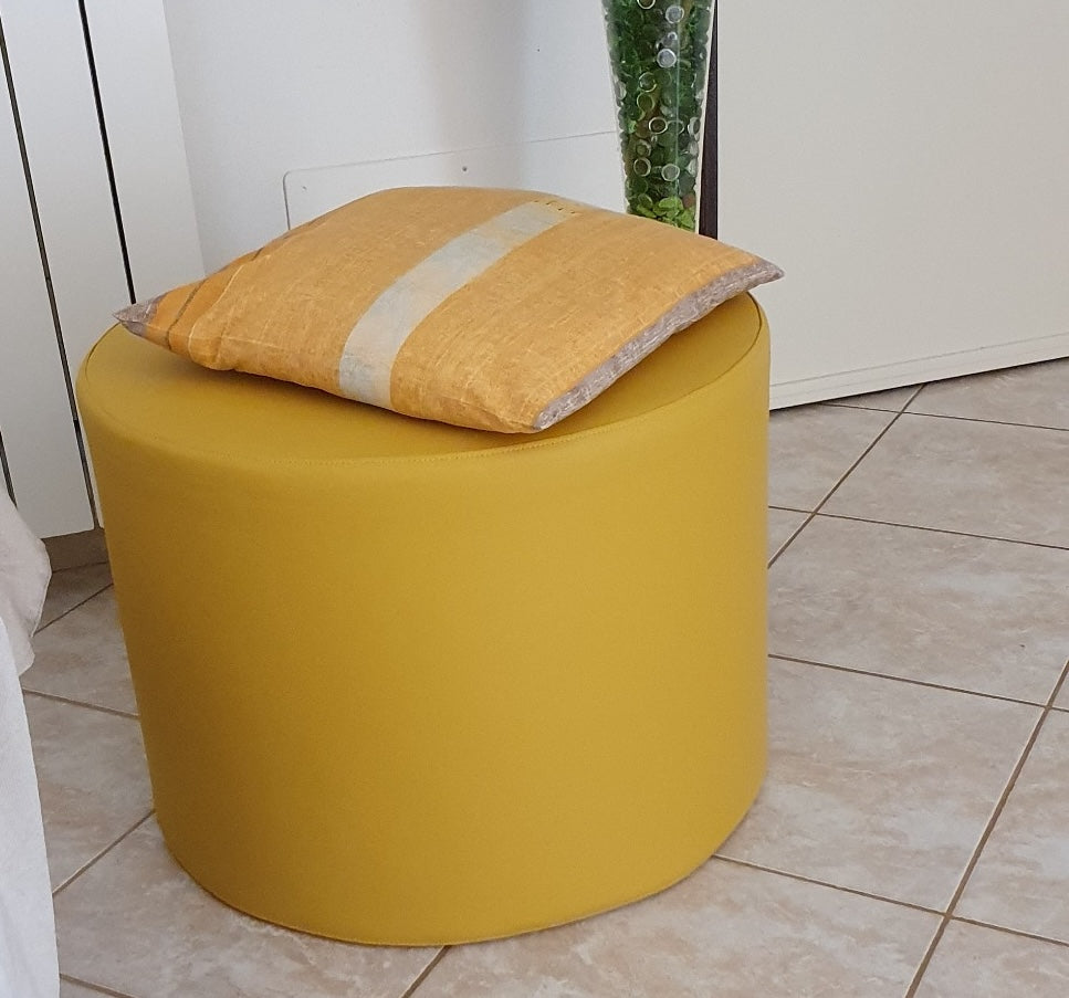 CHILL ECO 55, Pouf repose-pieds rond en simili cuir